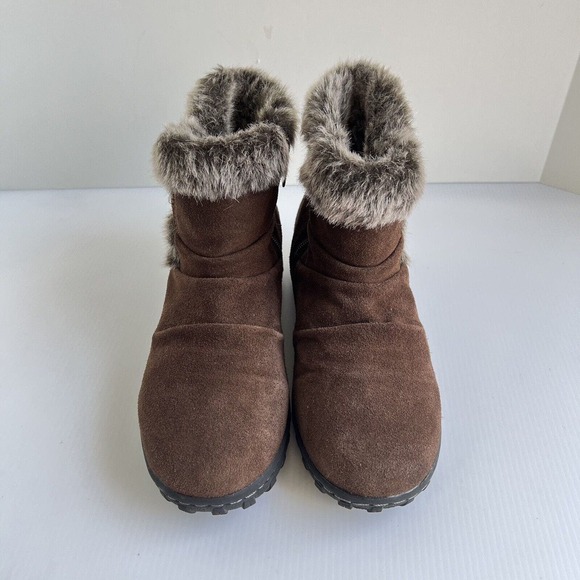 Khombu Lindsey Women's Size 7M Bootie Brown Suede Faux Fur Ankle Boot Zip - Picture 2 of 9